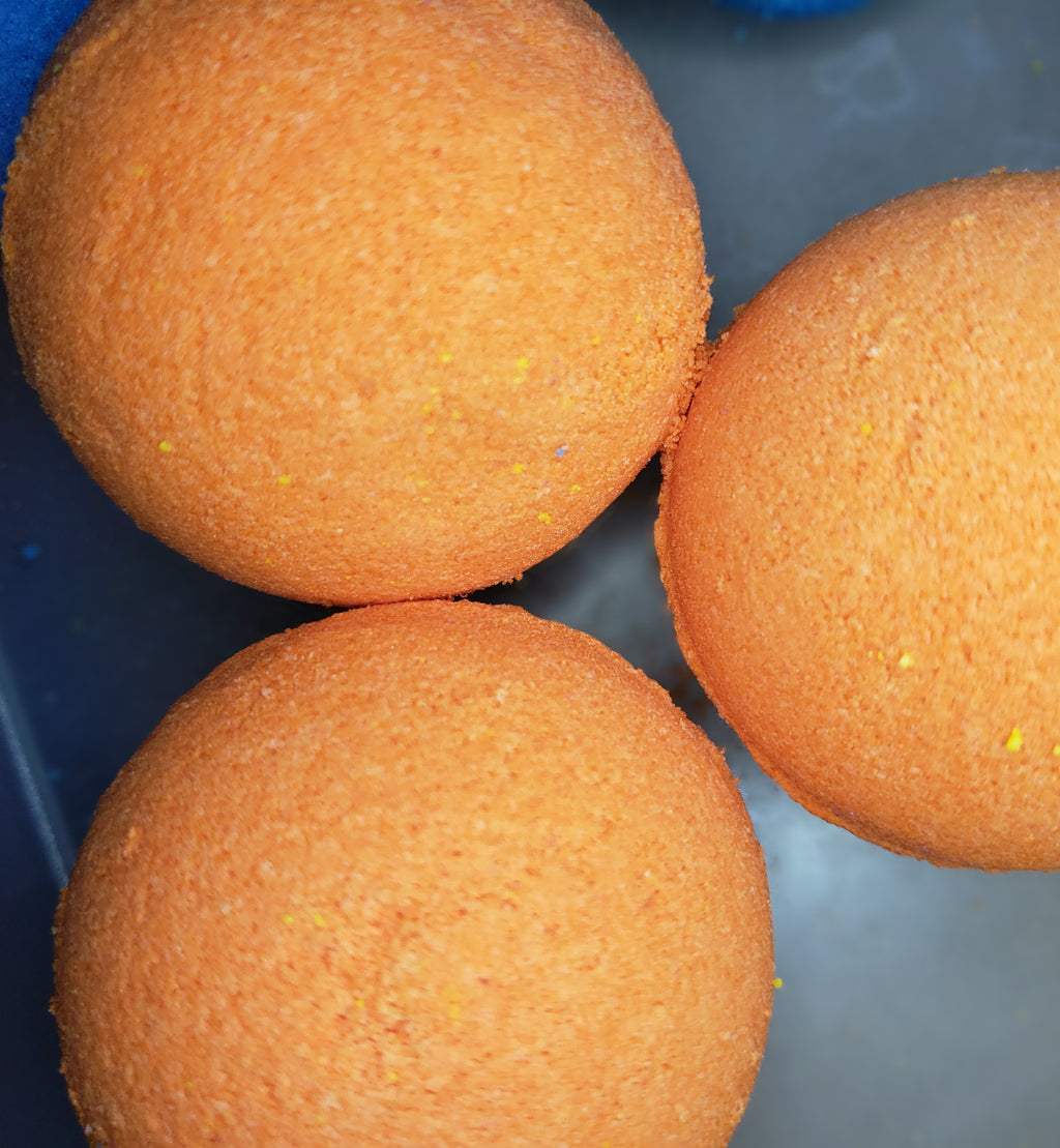 Orange Bubblegum Bubble Bath Bomb