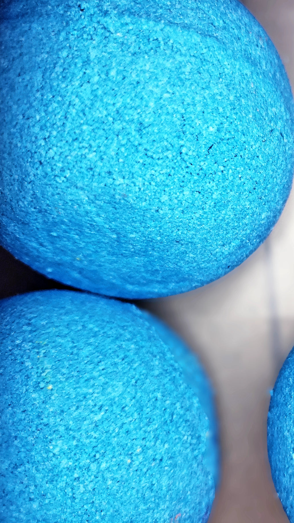 Blue Bubblegum Bubble Bath Bomb